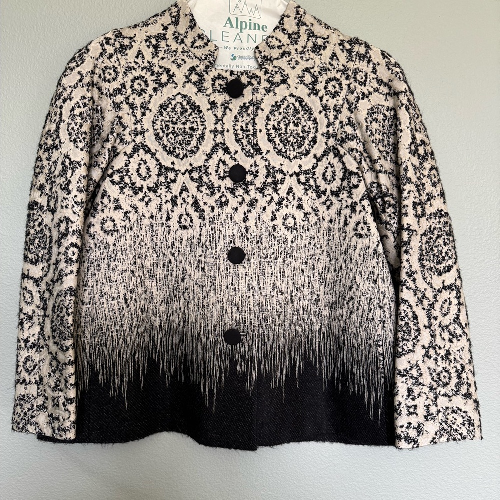 Lafayette 148 Women’s jacket.  Well cared for.